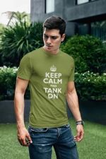Keep Calm and Tank On Mens T-shirt – Bild 5