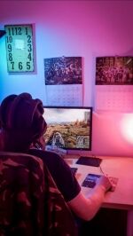 Gaming Tank Helmet im Einsatz